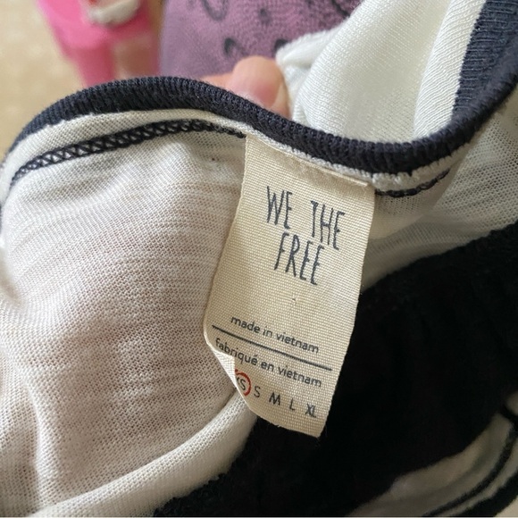 We The Free Free People Sz XS Friday Fever Boho Top Wing Sleeves - Picture 5 of 7